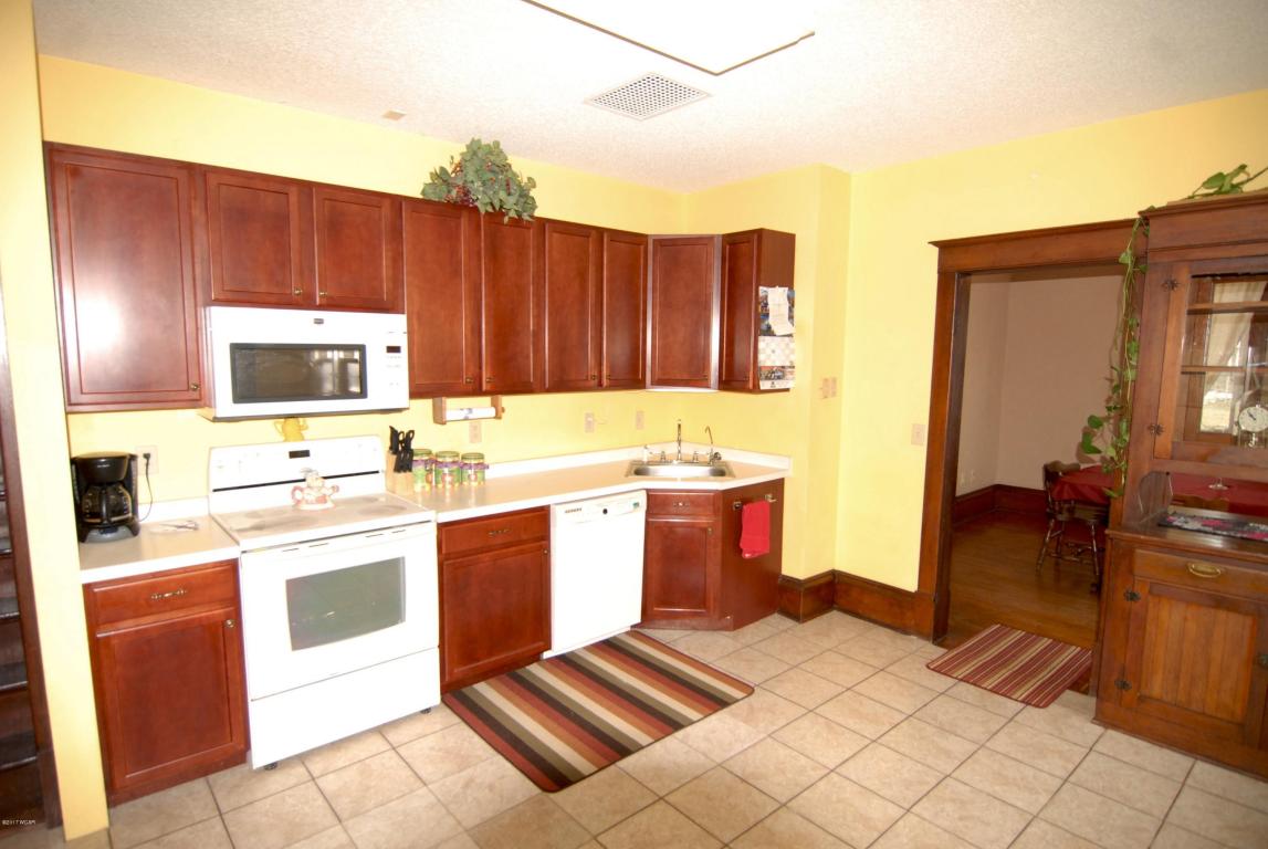 214 S 4 Street, Olivia, MN 56277
