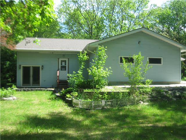 322 Montana Ave NWPennock, MN, 56279Kandiyohi County