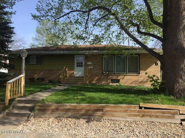 111 W Flynn Street, Redwood Falls, MN 56283