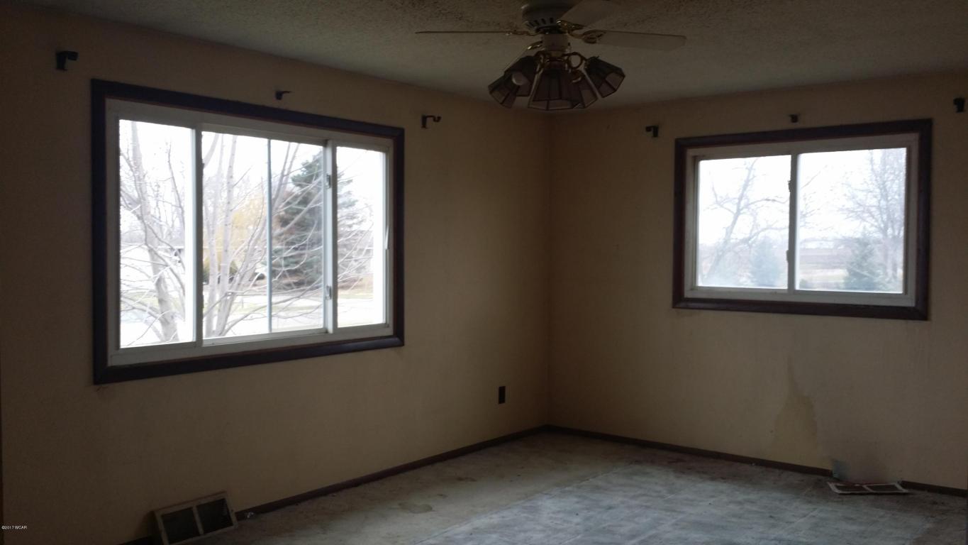 36305 Crow Creek Lane, Redwood Falls, MN 56283