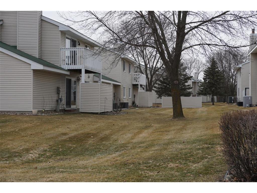2530 Stearns Way, Saint Cloud, MN 56303