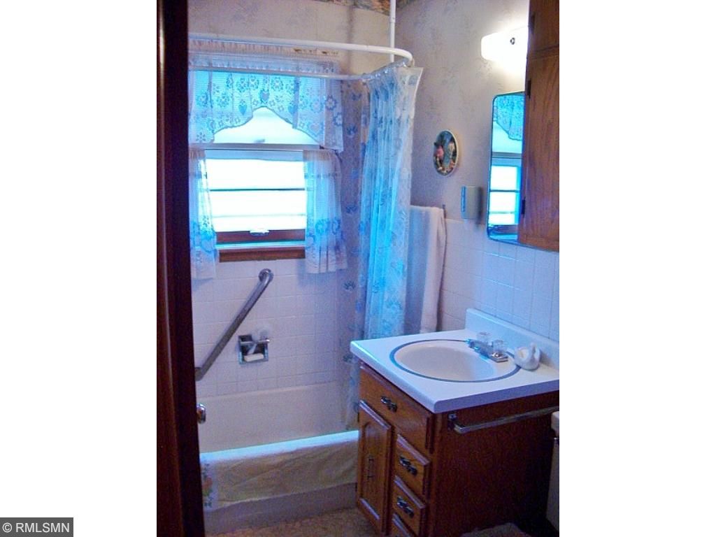 820 8th Avenue Se, Saint Cloud, MN 56304