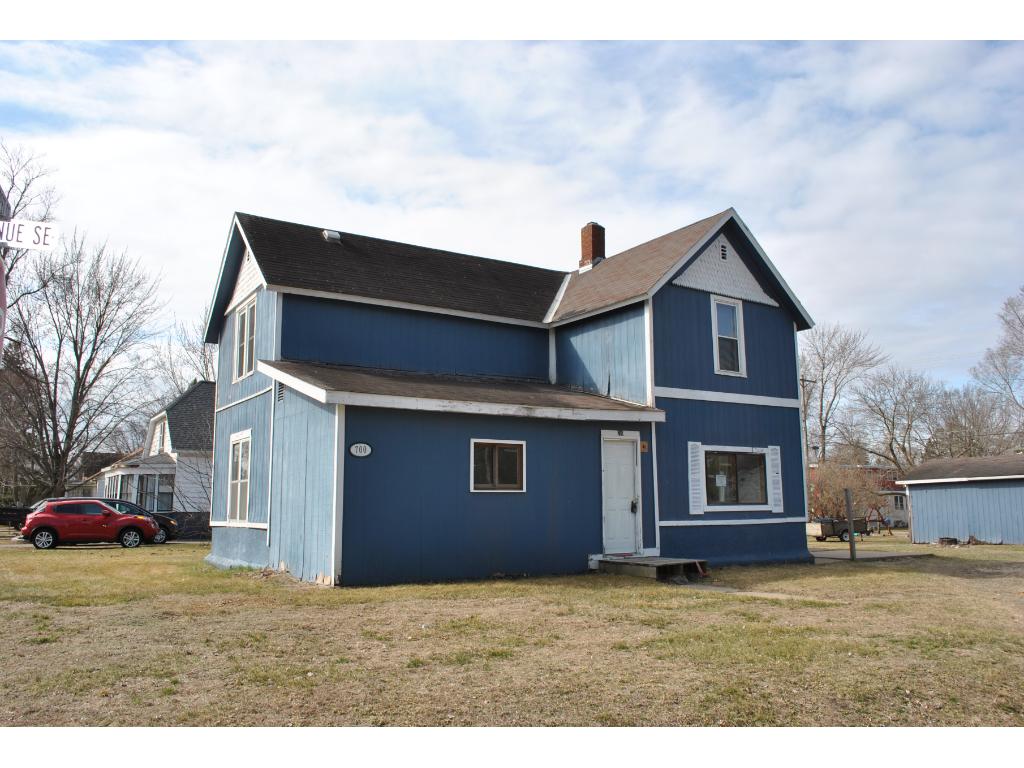 700 4th Street, Little Falls, MN 56345