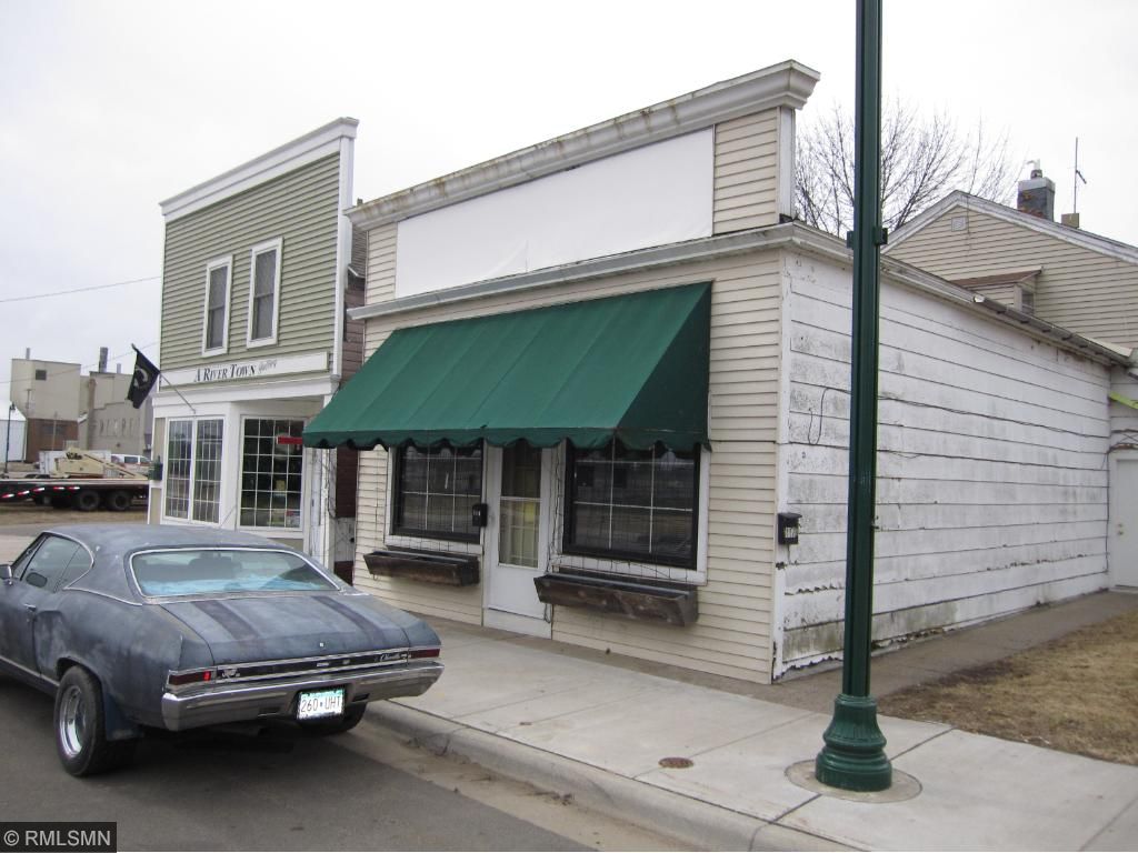117A 1st Street Nw, Little Falls, MN 56345