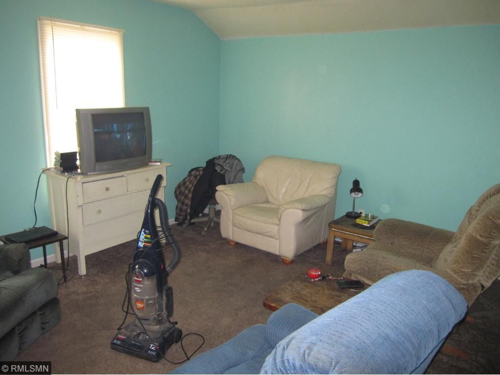 117 1st Street Nw, Little Falls, MN 56345