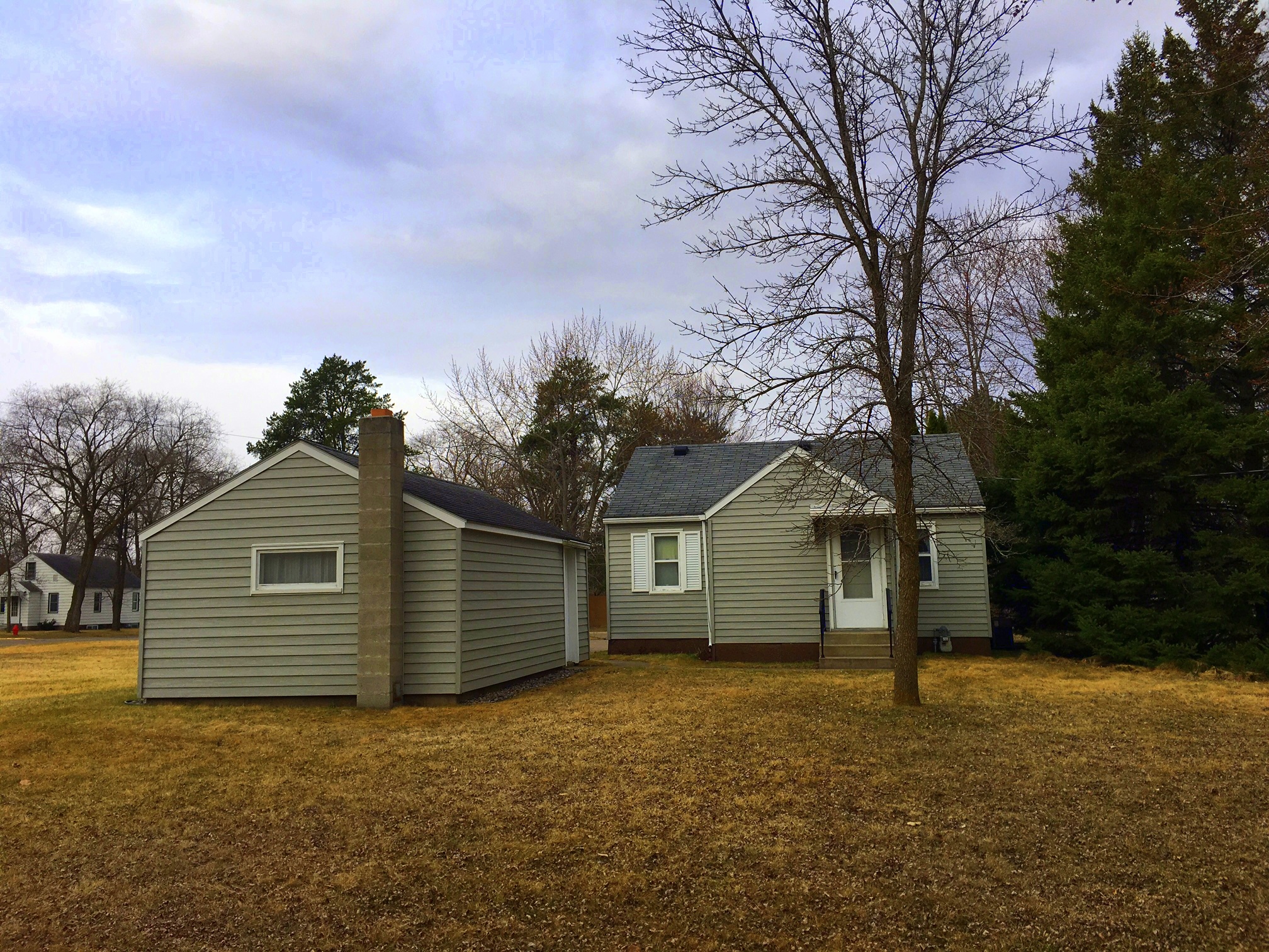 1204 7th Street NE, Little Falls, MN 56345