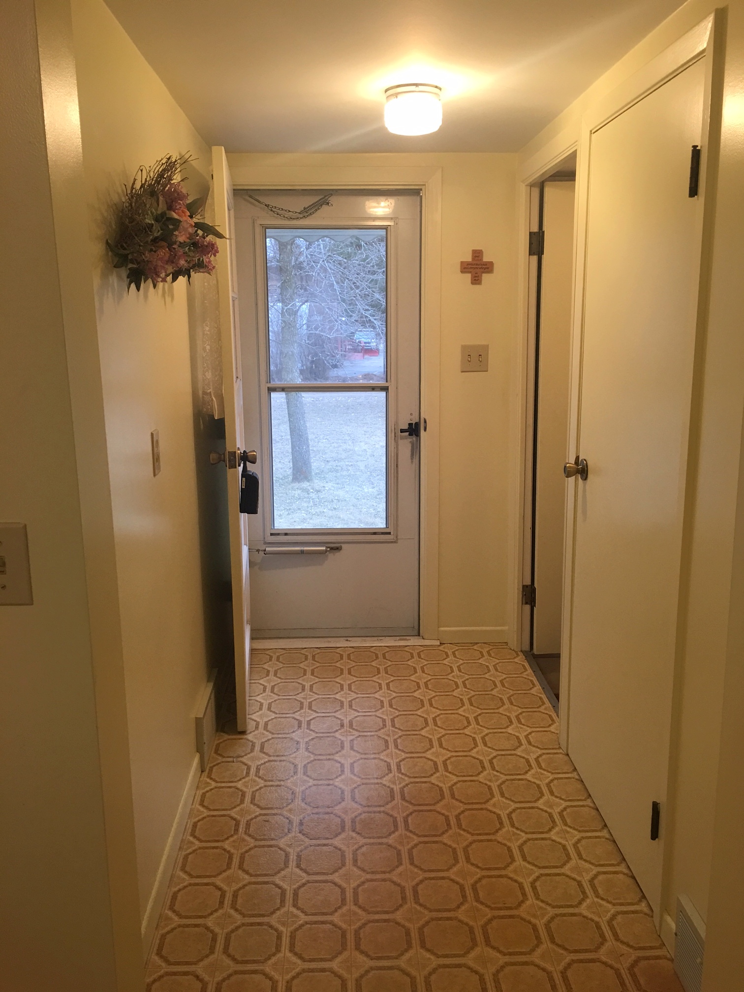 1204 7th Street NE, Little Falls, MN 56345