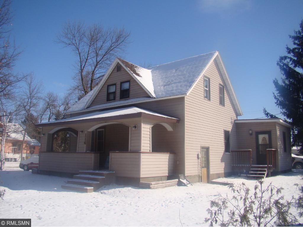 114 Lindbergh Drive NW, Little Falls, MN 56345