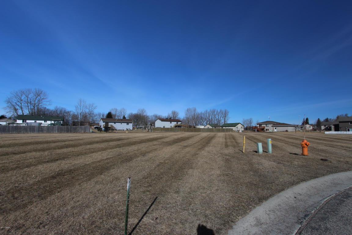 604 7th Avenue W, Osakis, MN 56360