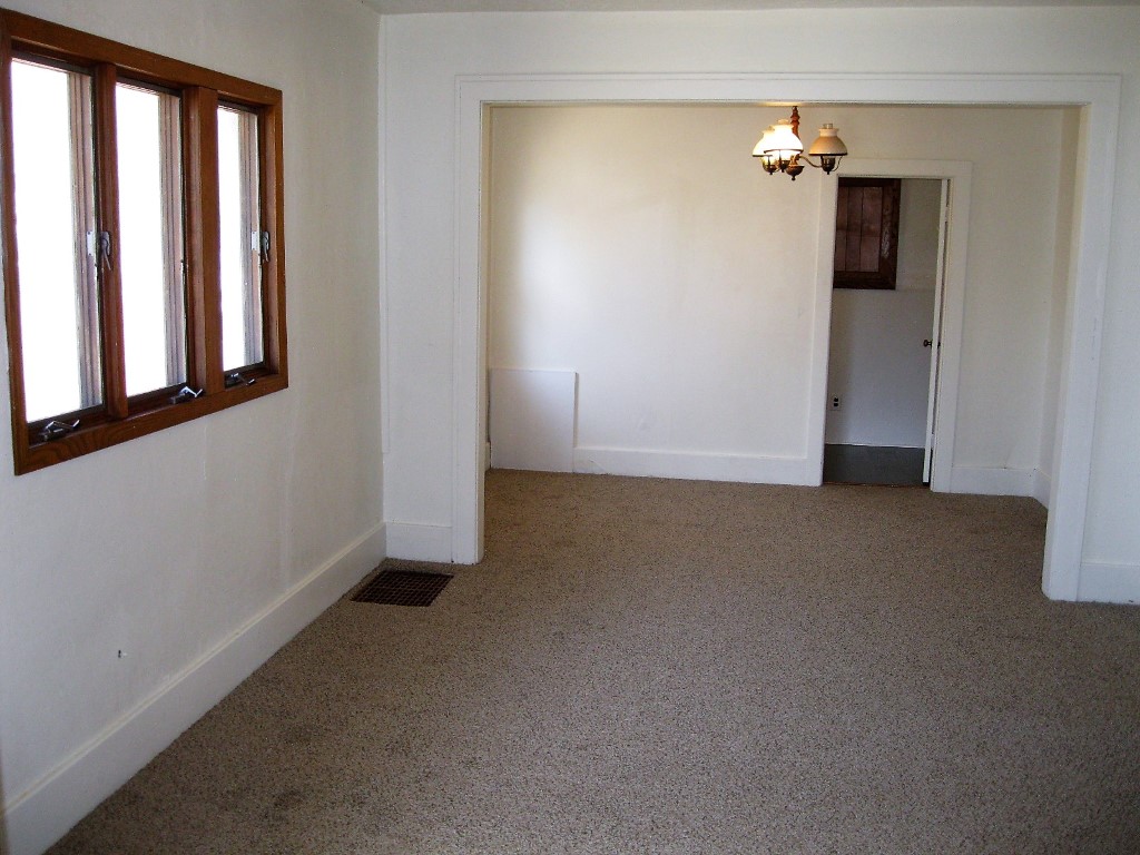 705 E Main Street, Osakis, MN 56360