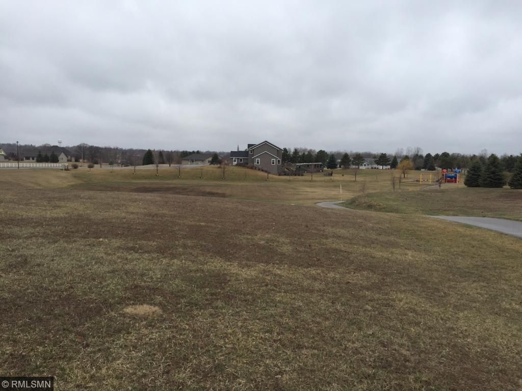 290 Country Oak Drive, Sauk Centre, MN 56378
