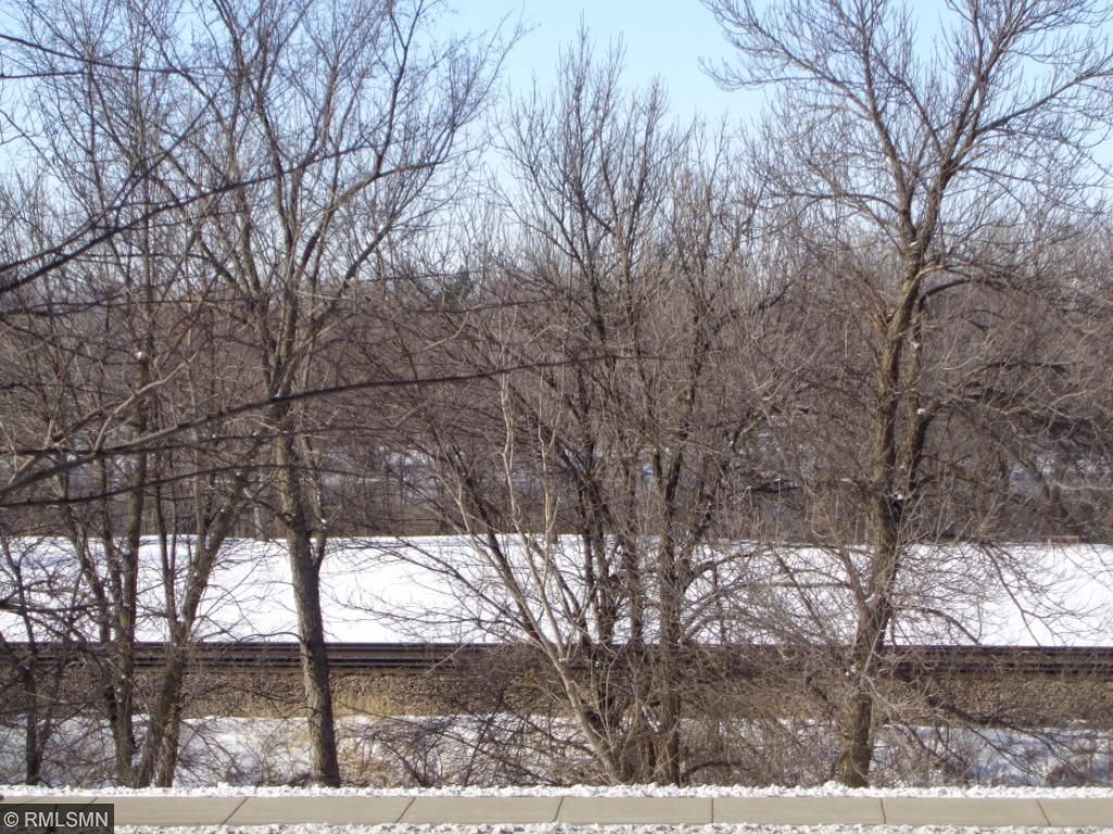 1150 N Benton Drive, Sauk Rapids, MN 56379