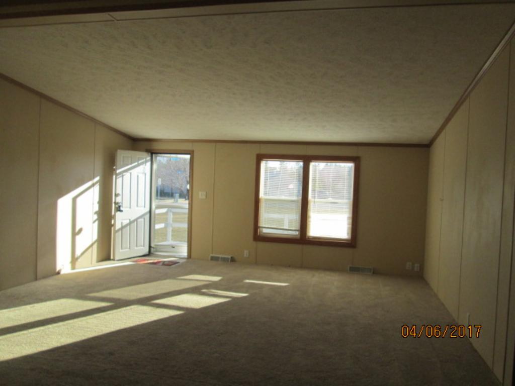 6240 Estate Circle Drive, Brainerd, MN 56401
