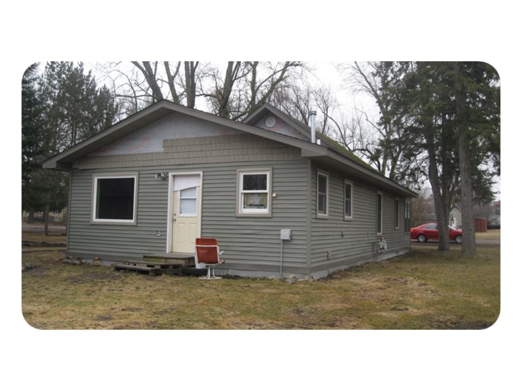 208 5th St. NW, Aitkin, MN 56431