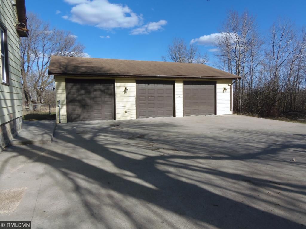 117 3rd Avenue SE, Eagle Bend, MN 56446