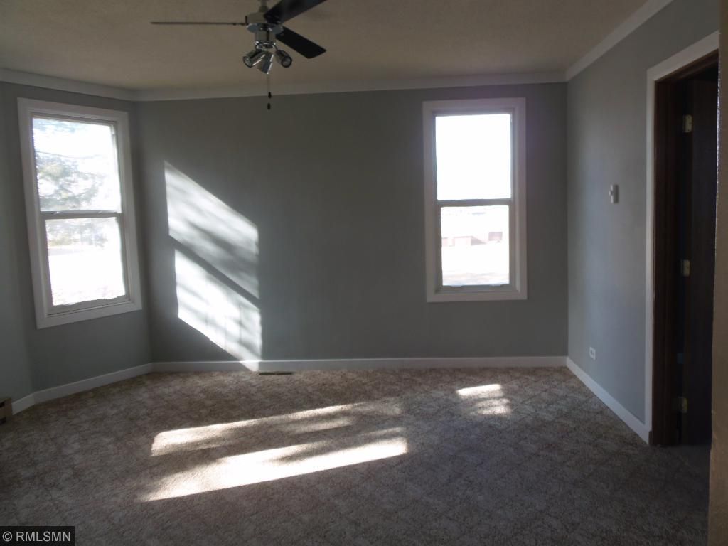 117 3rd Avenue SE, Eagle Bend, MN 56446