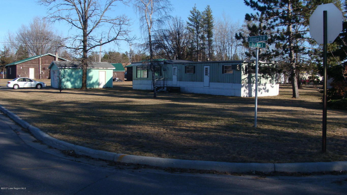 96 Eldredge Street W, Motley, MN 56466