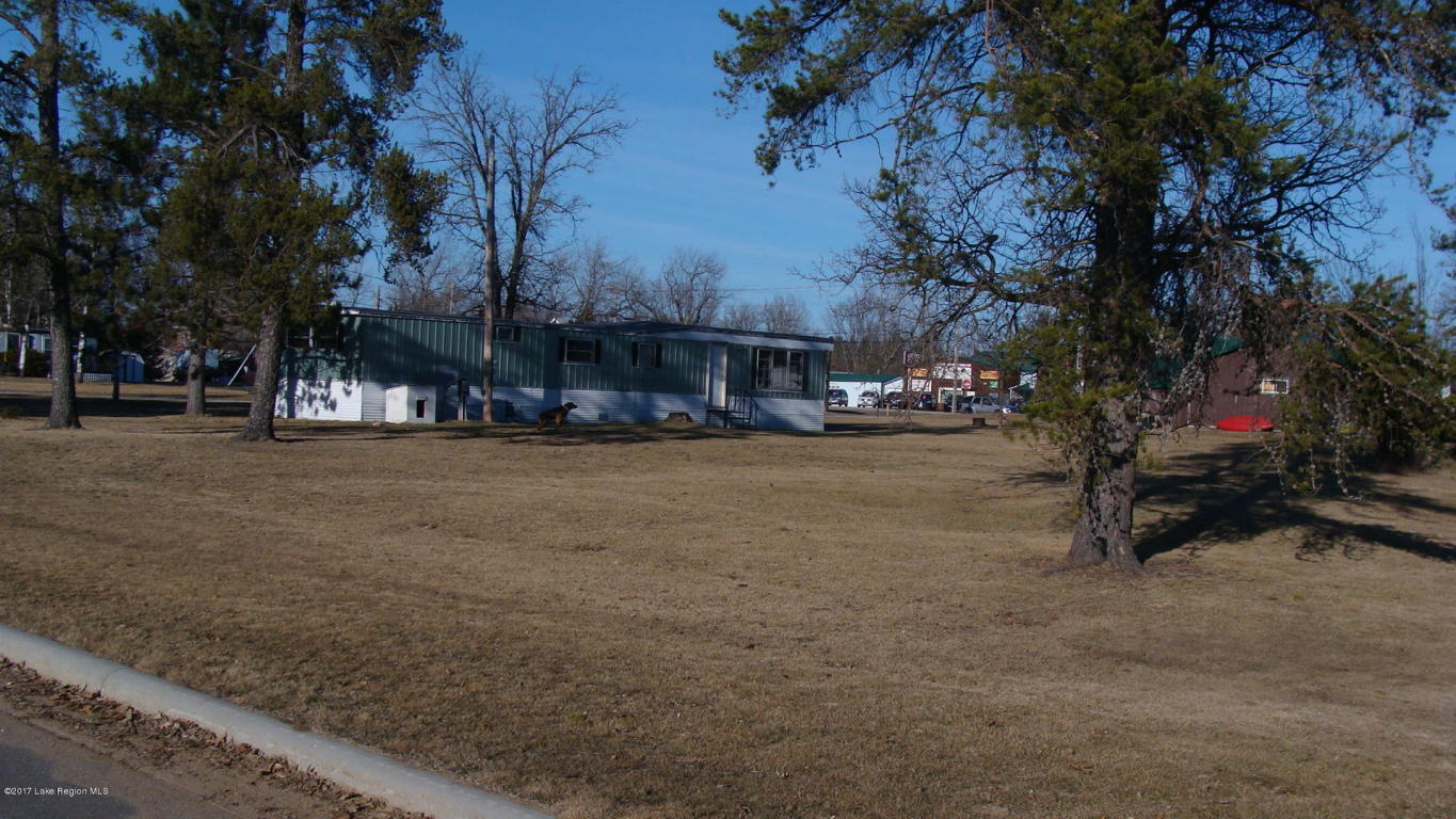 96 Eldredge Street W, Motley, MN 56466