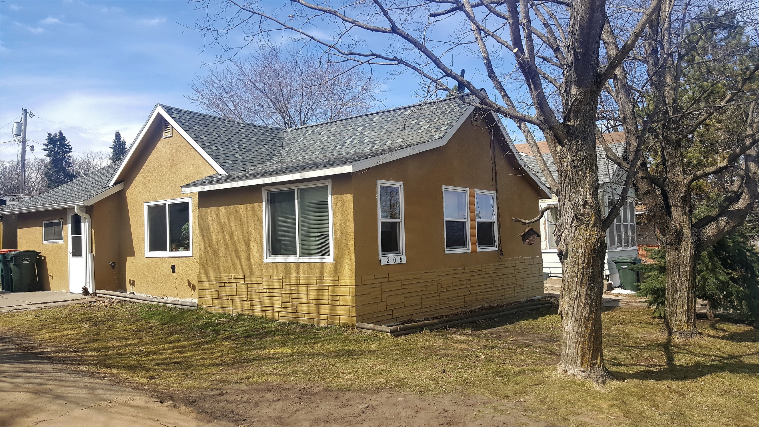 208 Superior Avenue, Randall, MN 56475