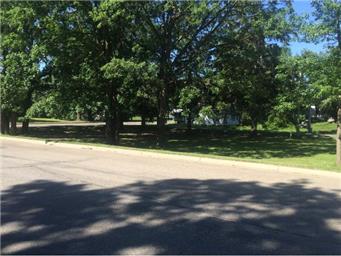 8th St NE, Staples, United States 56479
