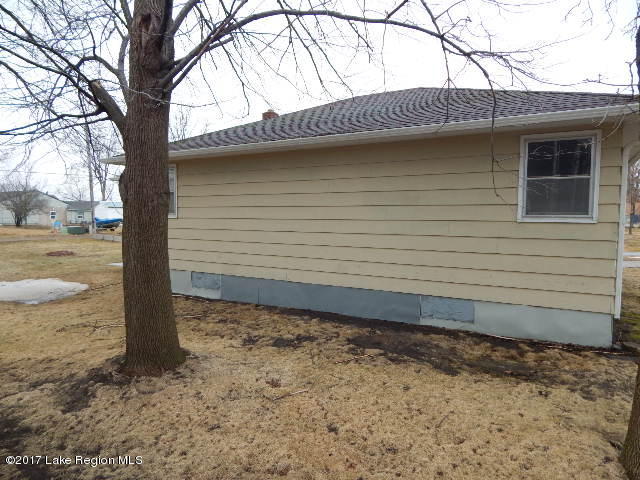 415 3rd Street SW, Wadena, MN 56482