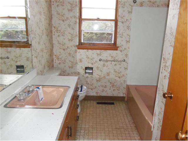 112 10th Ave SEElbow Lake, MN, 56531Grant County