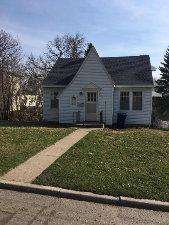 637 W Summit, Fergus Falls, MN 56537