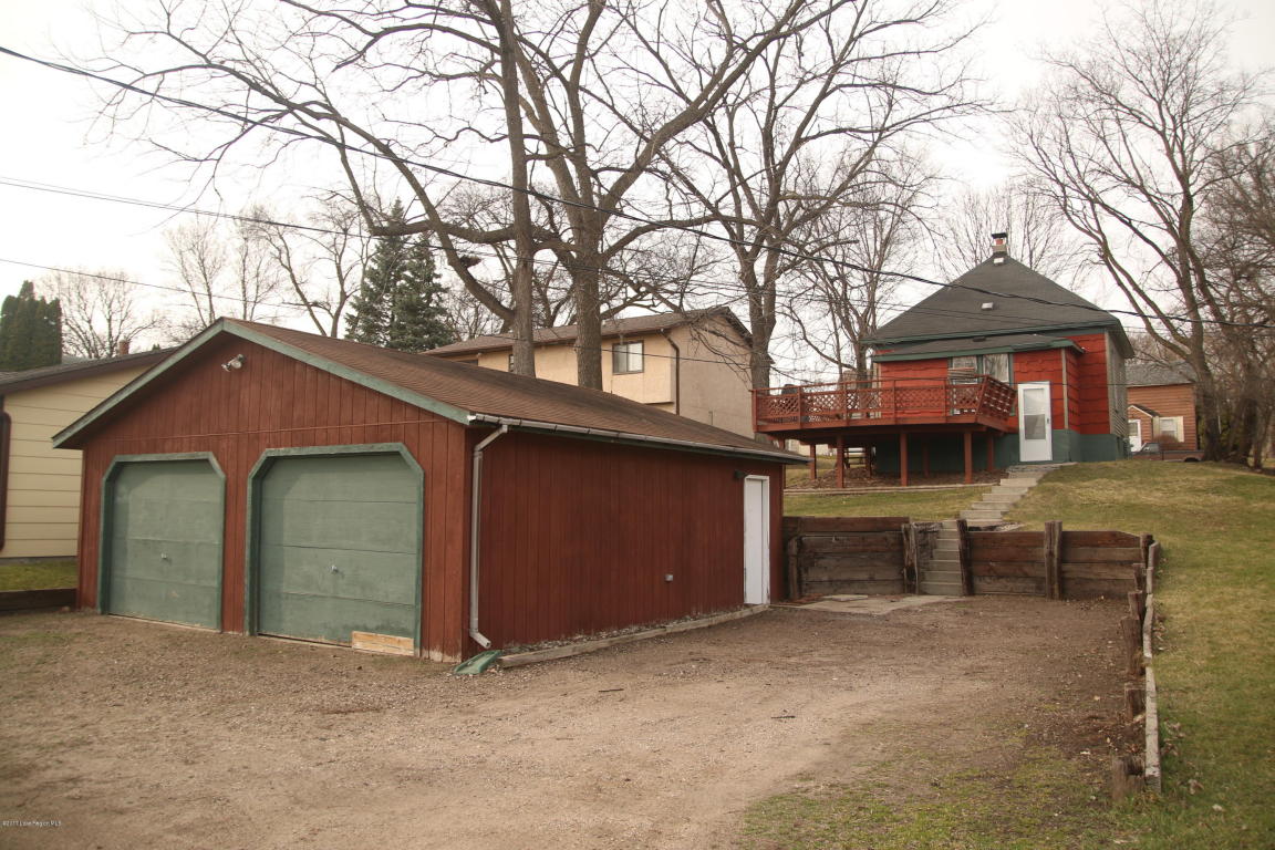 411 W Laurel Street, Fergus Falls, MN 56537