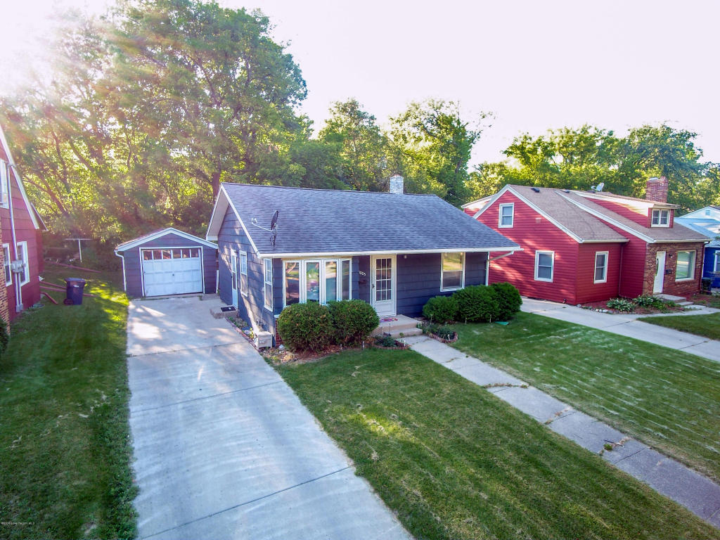 1005 N Union Avenue, Fergus Falls, MN 56537