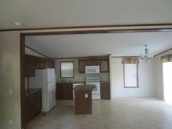 Mobile Manor Mobile Home Park Lot 22 Mobile ManorMoorhead, MN 56560