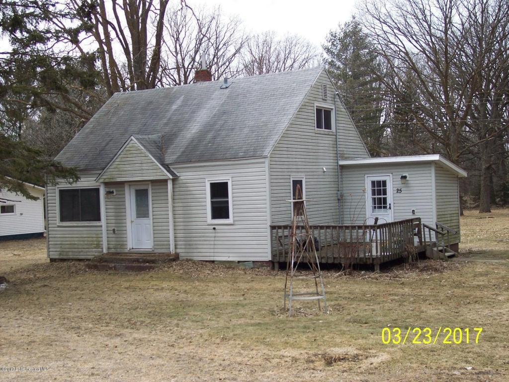 25 Cornwell Avenue, New York Mills, MN 56567