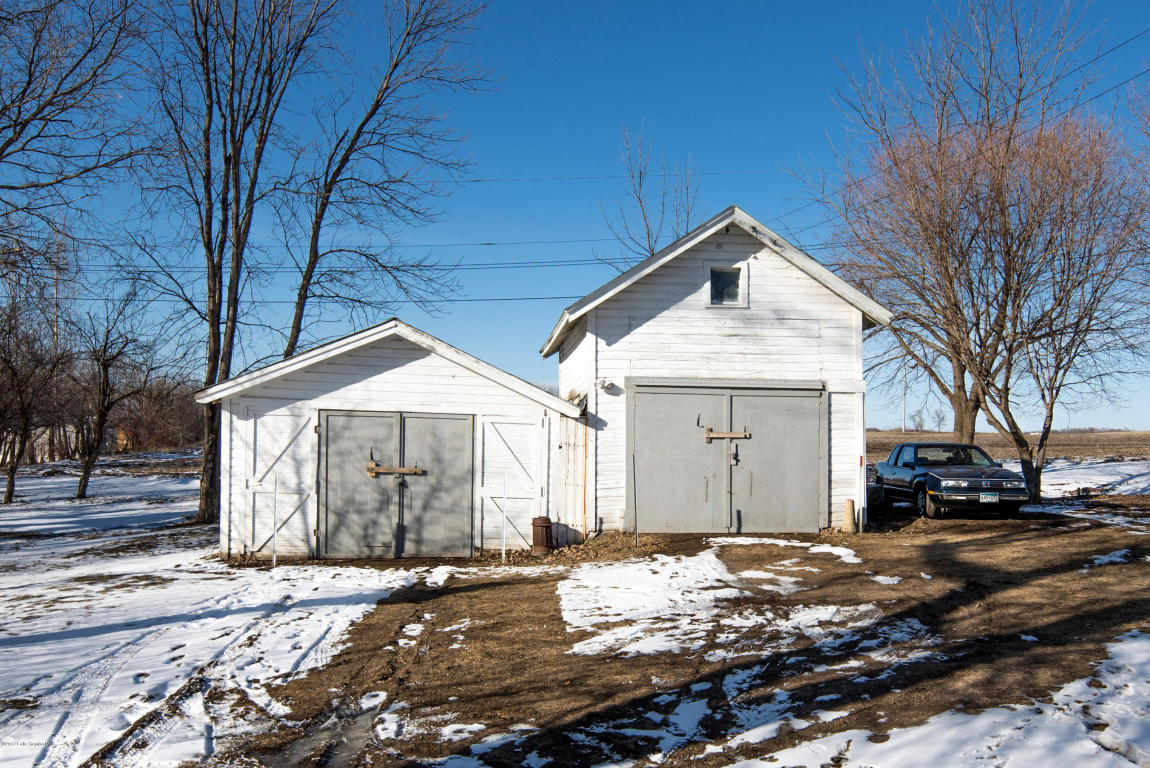 211 Main Avenue E, Rothsay, MN 56579