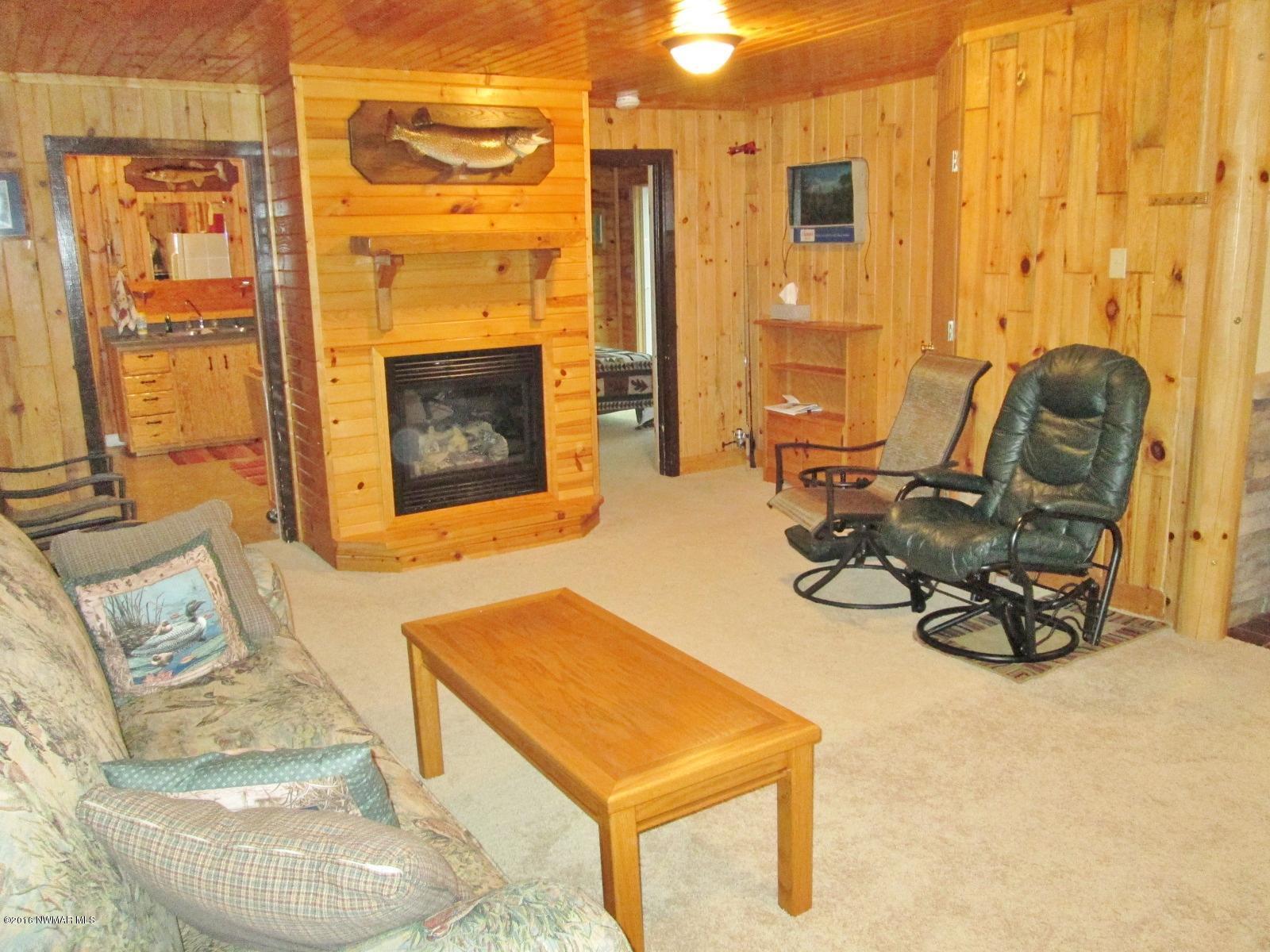 13018 Lumberjack Rd NW, Shevlin, MN 56676