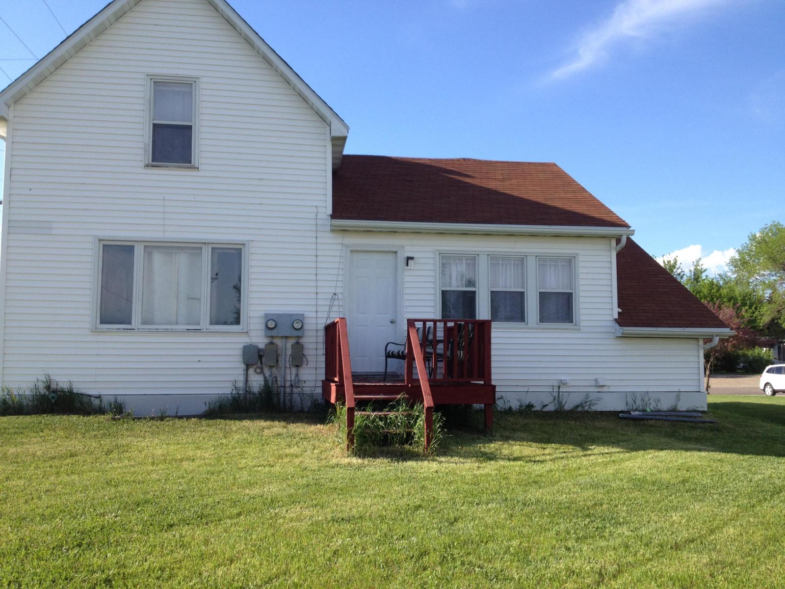 407 Thmpson Ave, Fisher, MN 56723