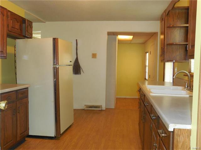 3641 Lonedell Road, Arnold, MO 63010