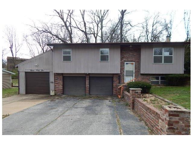 1245 New Towne, Arnold, MO 63010