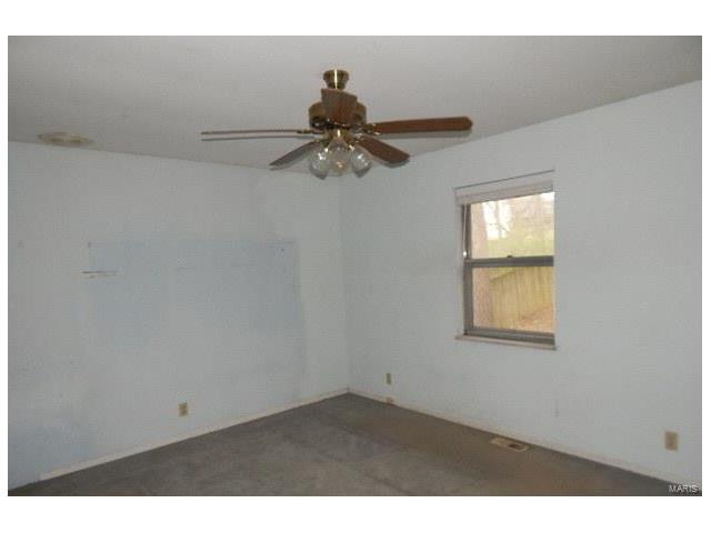 1245 New Towne, Arnold, MO 63010