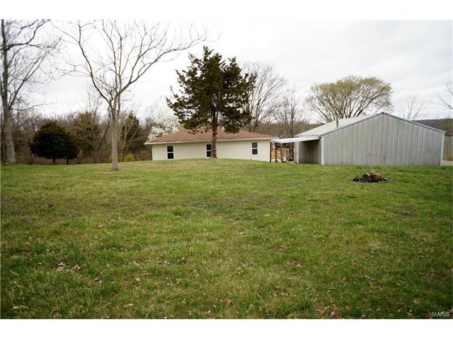 1522 West Highview, Arnold, MO 63010