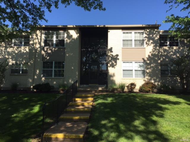 149 Cumberland Park Court, Ballwin, MO 63011