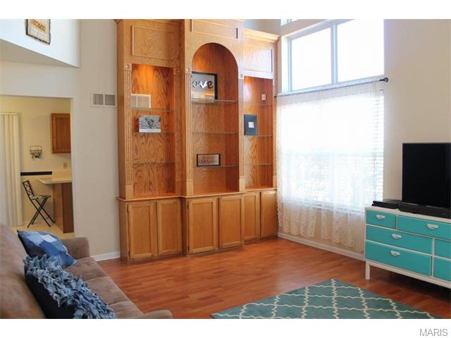 7660 Meadowbrook Lane, Barnhart, MO 63012