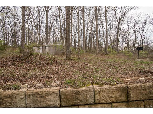 5343 Paradise Valley Drive, Catawissa, MO 63015