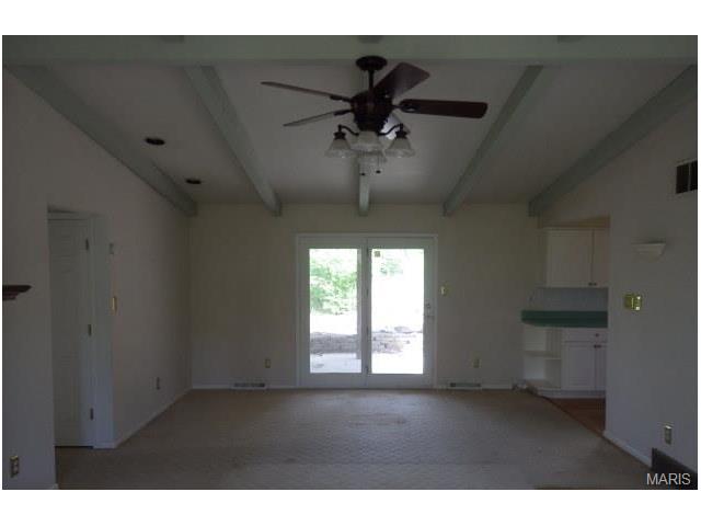 8007 Local Hillsboro, Cedar Hill, MO 63016