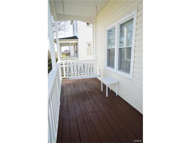 412 South 4th Street, De Soto, MO 63020
