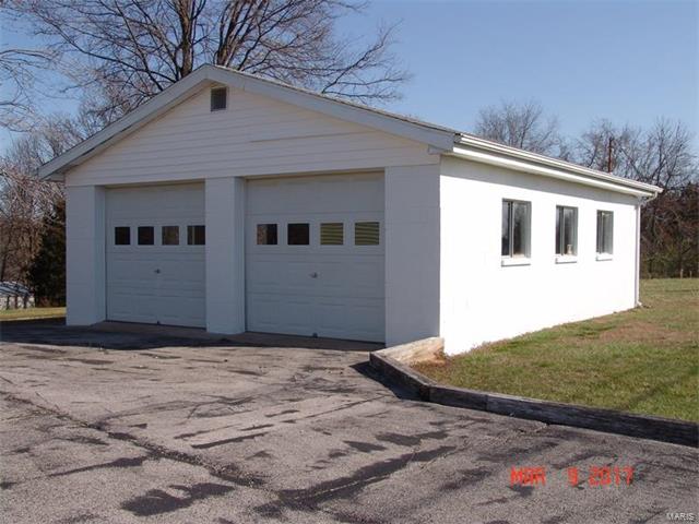 339 Kronos Drive, De Soto, MO 63020