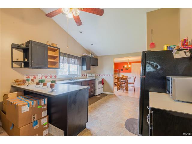 1212 Berry Dairy, De Soto, MO 63020