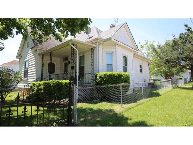 700 South 2nd, De Soto, MO 63020