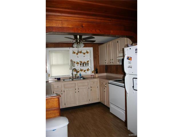 14367 Vineland Road, De Soto, MO 63020