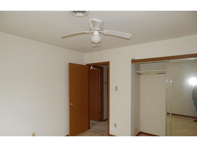 554 Spring Glen DrBallwin, MO, 63021Saint Louis County