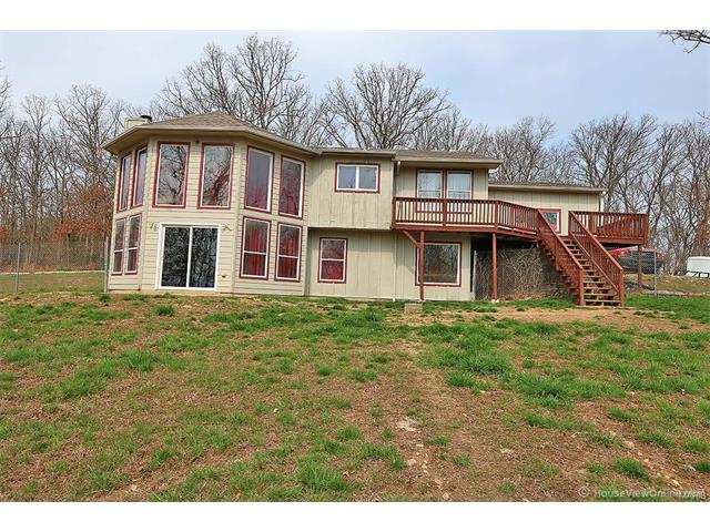 296 Pin Oaks Drive, Dittmer, MO 63023