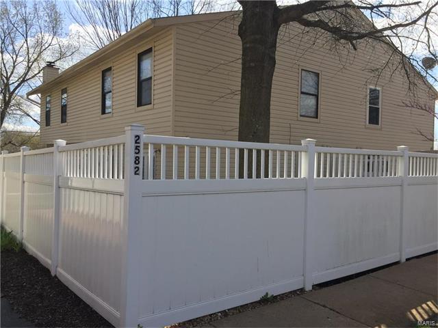 2582 Bluff View Drive, Fenton, MO 63026